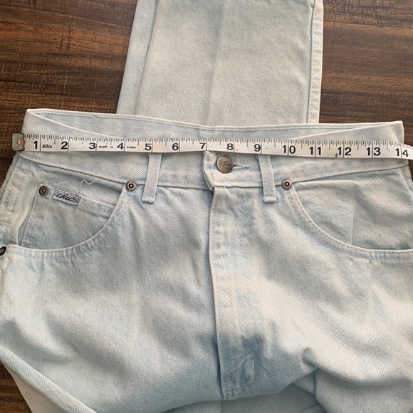 Vintage Chic Denim 90s Mom Jeans - Picture 5 of 7